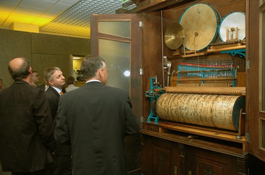 M 0035.jpg